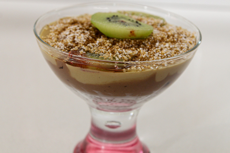 Postre tricolor y amaranto pop sin gluten de Exótica de Oky